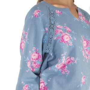 Treasures by Shabby Chic Women's Fleece Sweatshirt Floral Lace Trim Sweatshirt